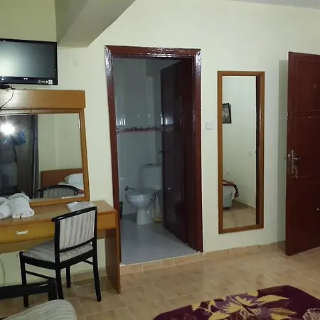 Eylul Motel Guzelyali (Canakkale)